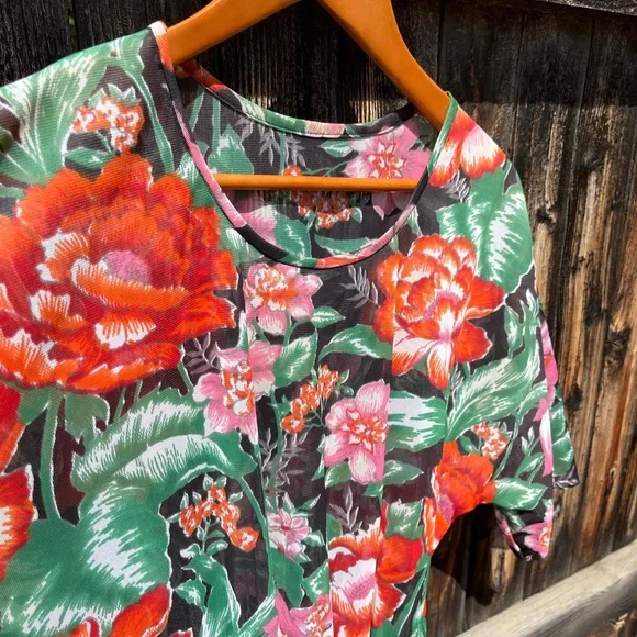 Floral Green and Red Women's Dress - Picture 3 of 5